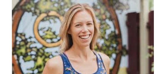 #WellnessWednesdays episode #14, Jessie Carson (@livingpractice) on yoga philosophy and writing as therapy